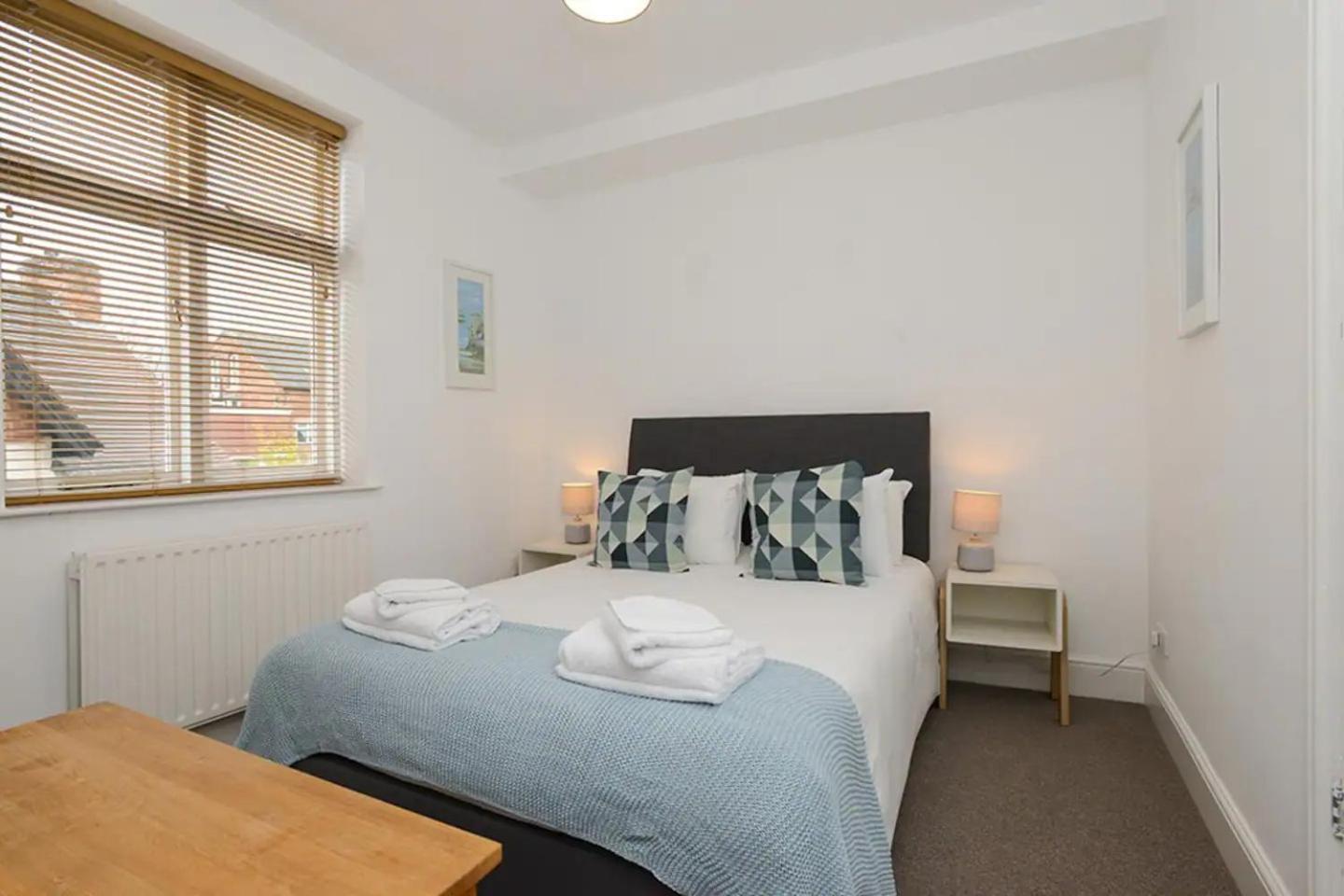 The Dagmar Grove Apartments Nottingham Eksteriør billede